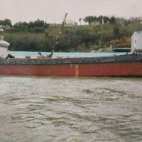 低价出售2004年886吨沿海一个舱干货船