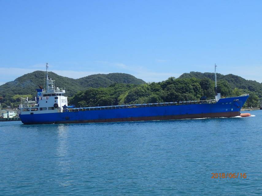 出售1997年日本造日本藉1599吨散货船