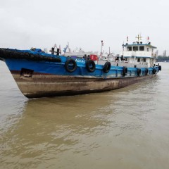 出售220吨内河油船图1