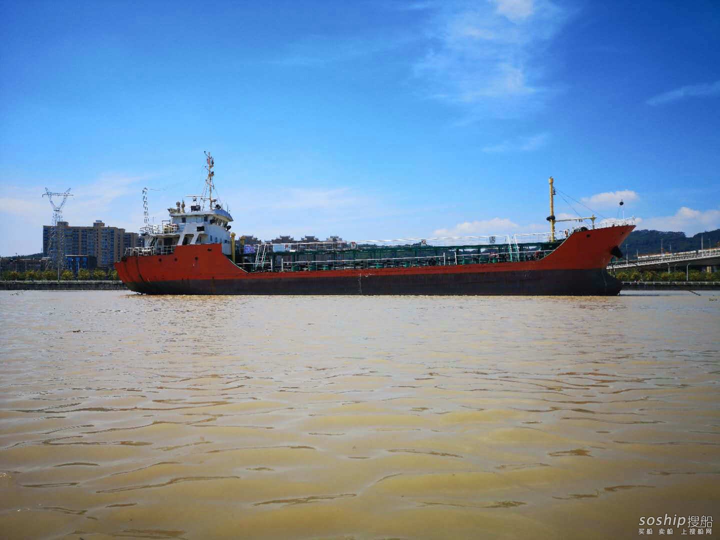 980T沿海大马力单壳油船