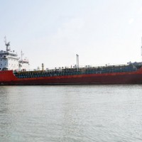 急售2013年3700吨近海一级油船