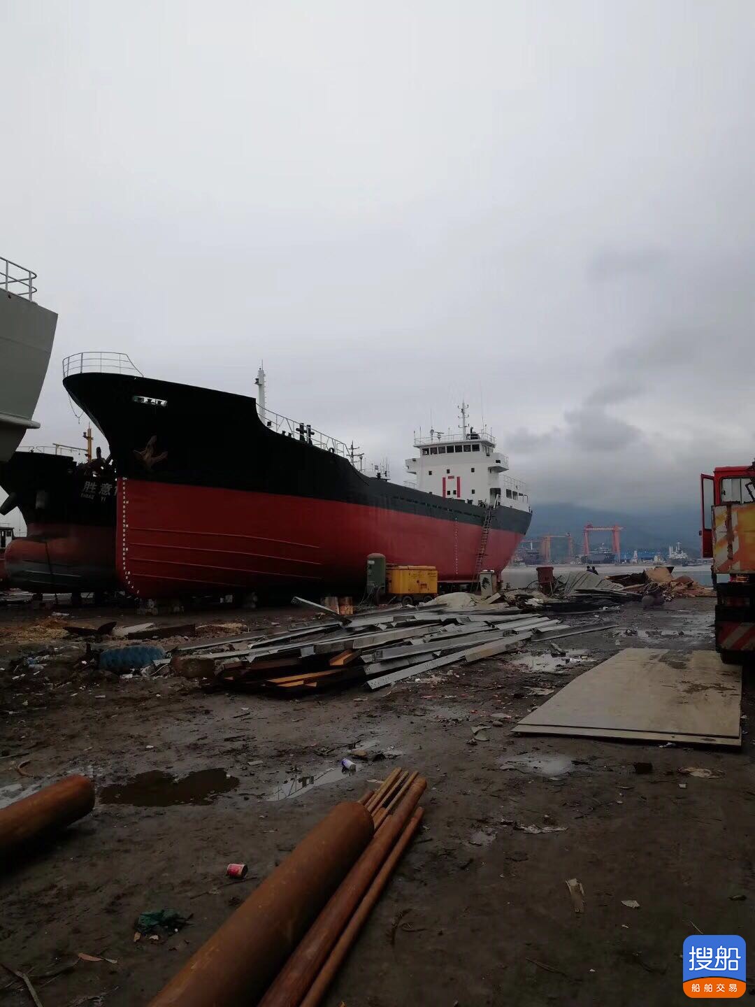出售1360吨原装日本油船