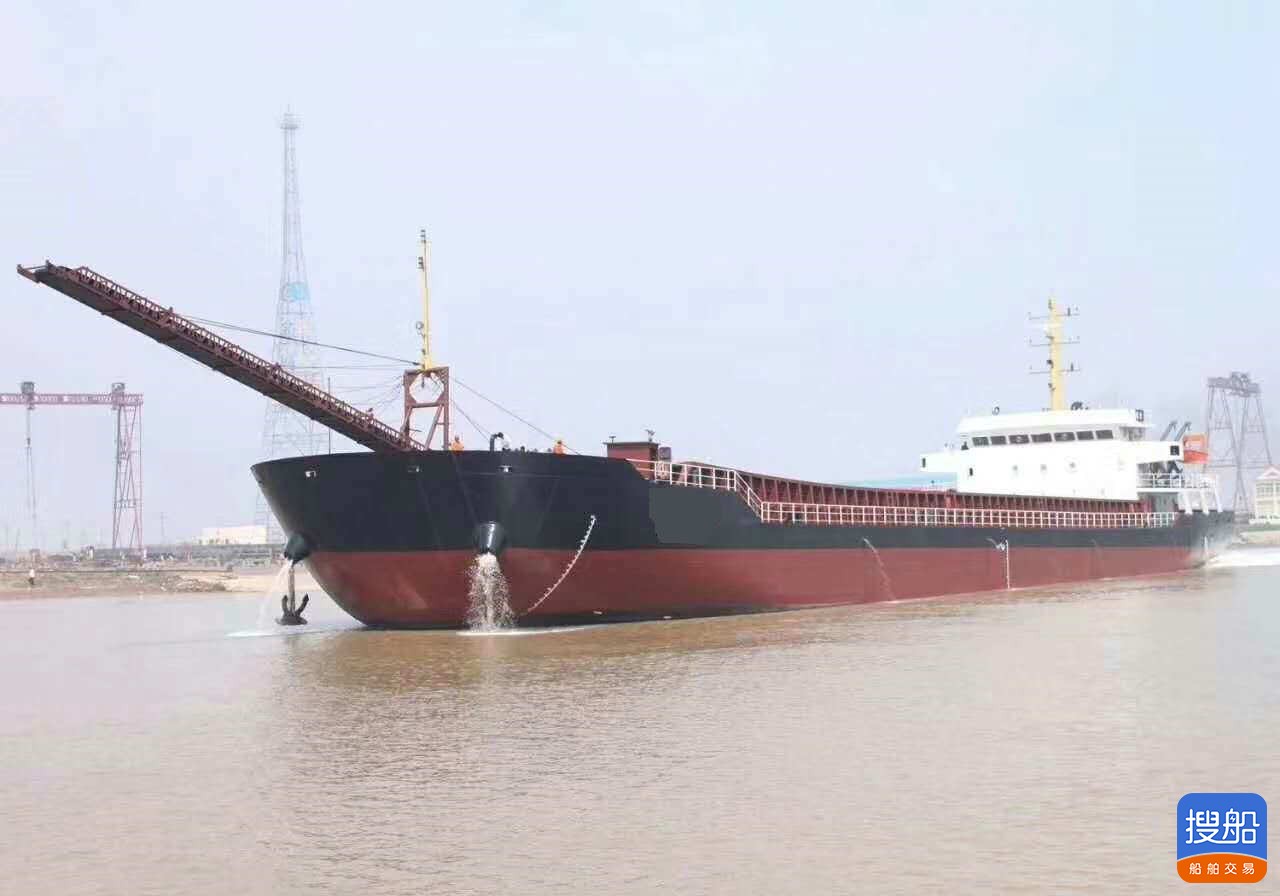 售：2011年近海5000T自卸沙船
