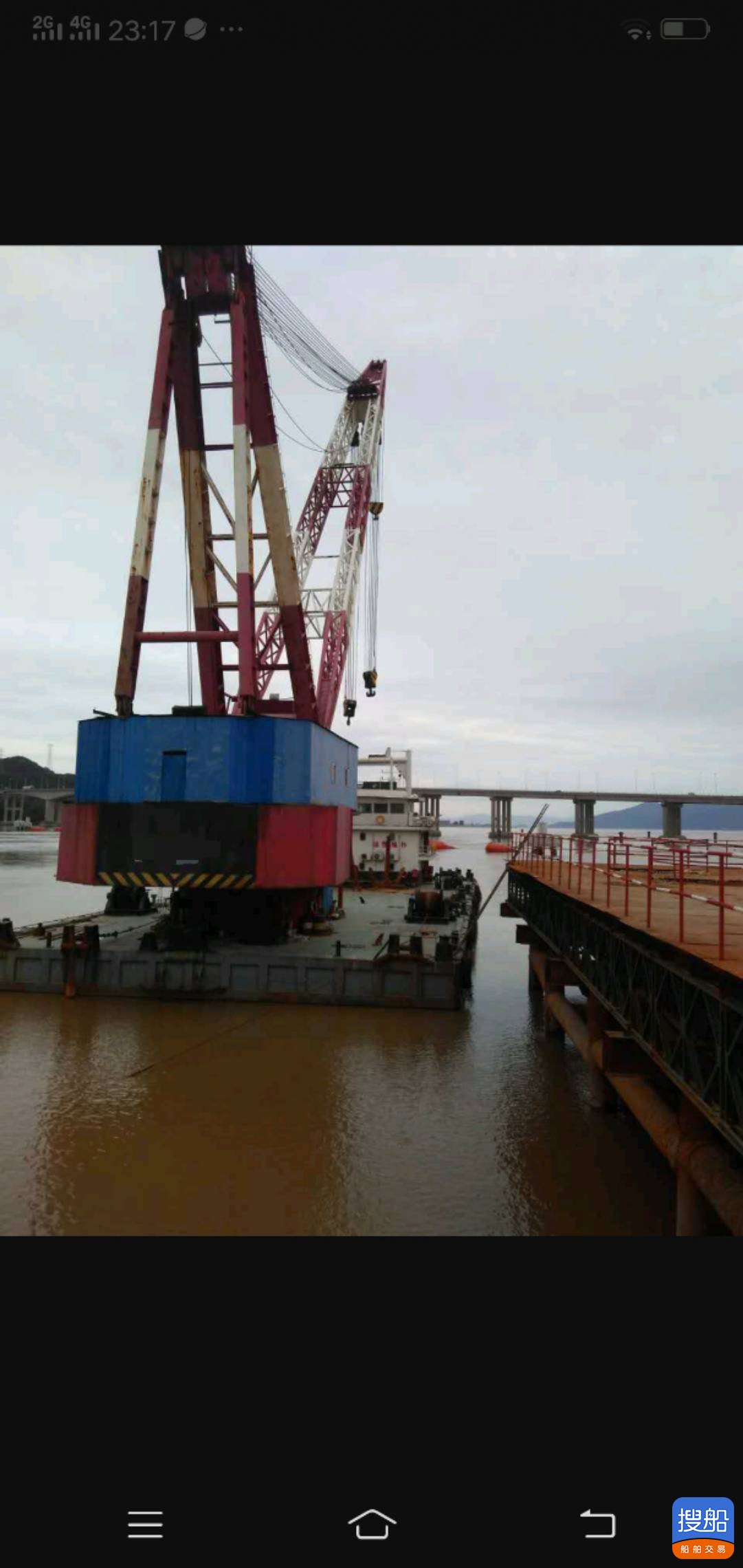200吨浮吊船