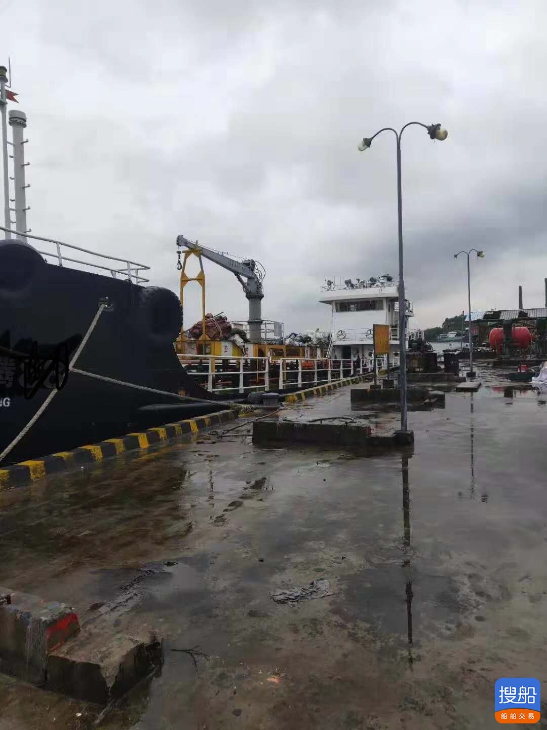 售：2012年沿海578T双底单壳污油船