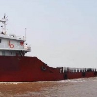 出售2011年造3100吨前驾驶沿海甲板驳船