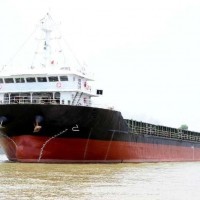 出售2013年前驾驶甲板货船