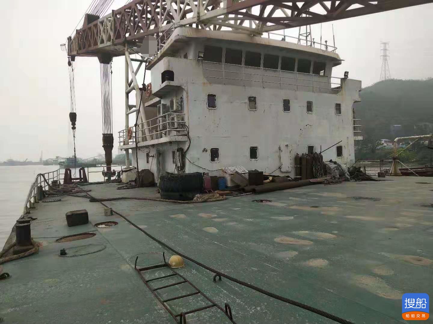 出售2007年造起吊300吨沿海起重船