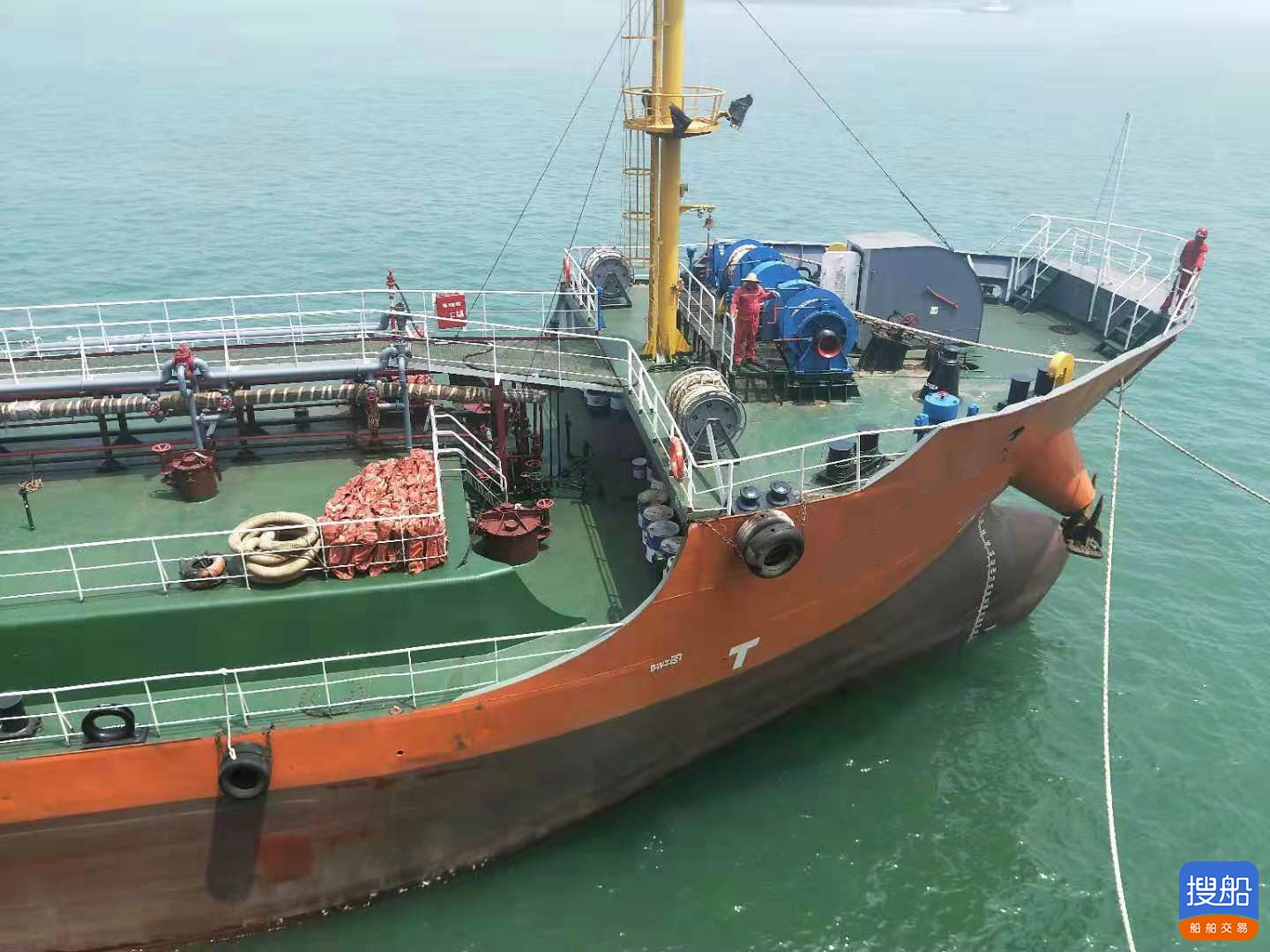 售：2013年近海3660T一级油船