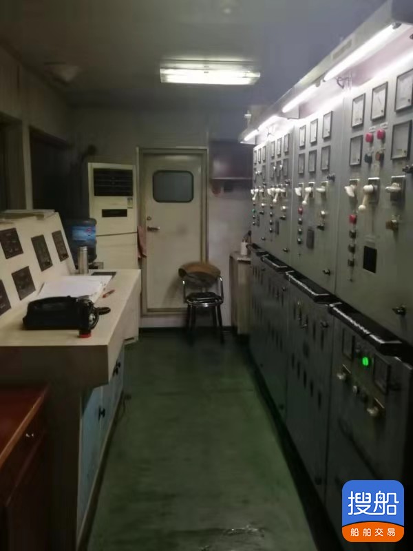 出售2012年造6503吨沿海无舱口盖集装箱船