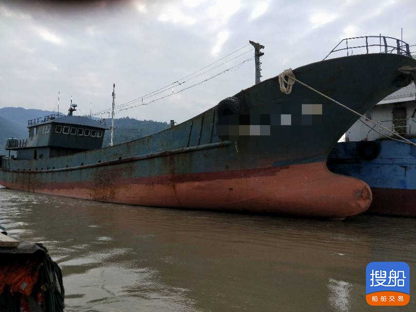 650吨鱼油船