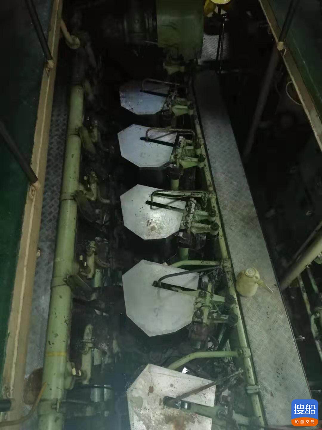 出售1000吨日本原装冷冻船