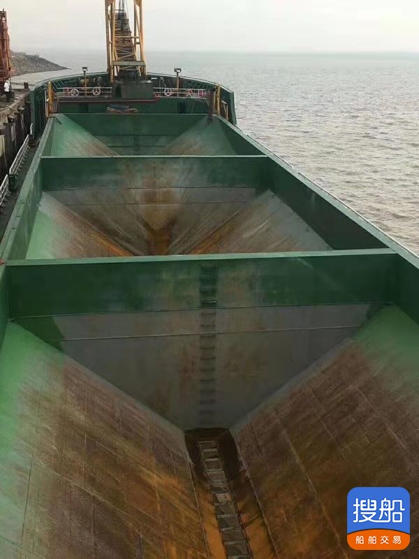 出售2009年造4050吨沿海自卸砂船