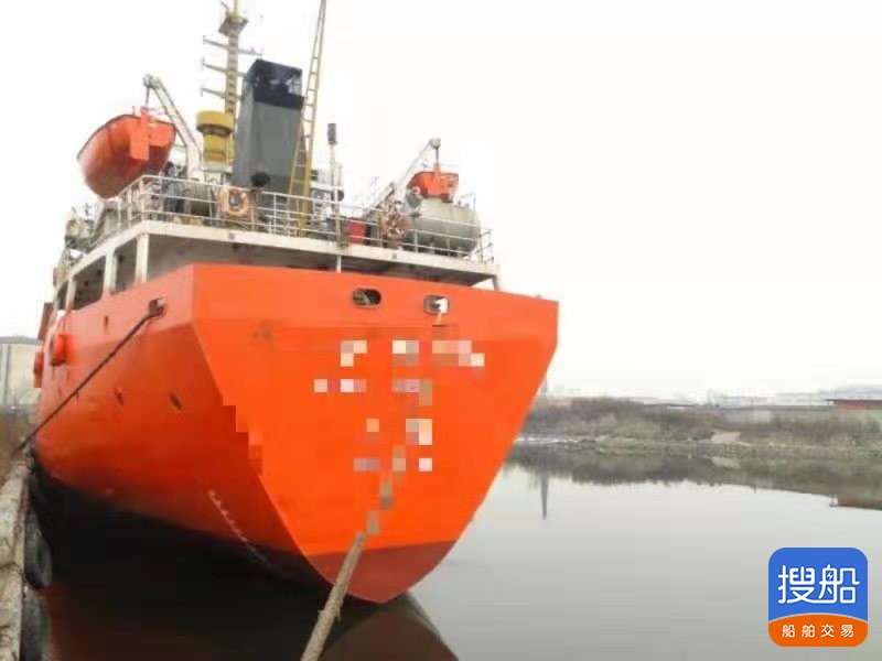 出售2006年造2417吨近海双底双壳加温三级油船