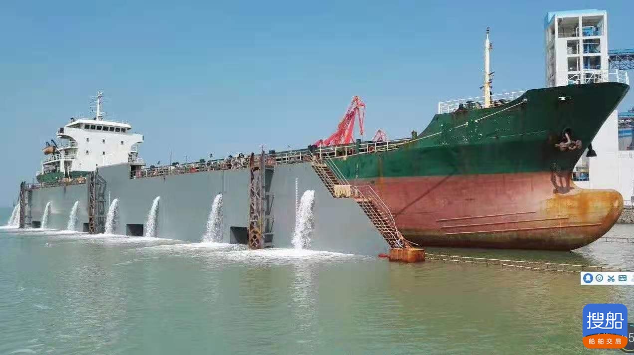出售2010年造5500吨举力浮船坞