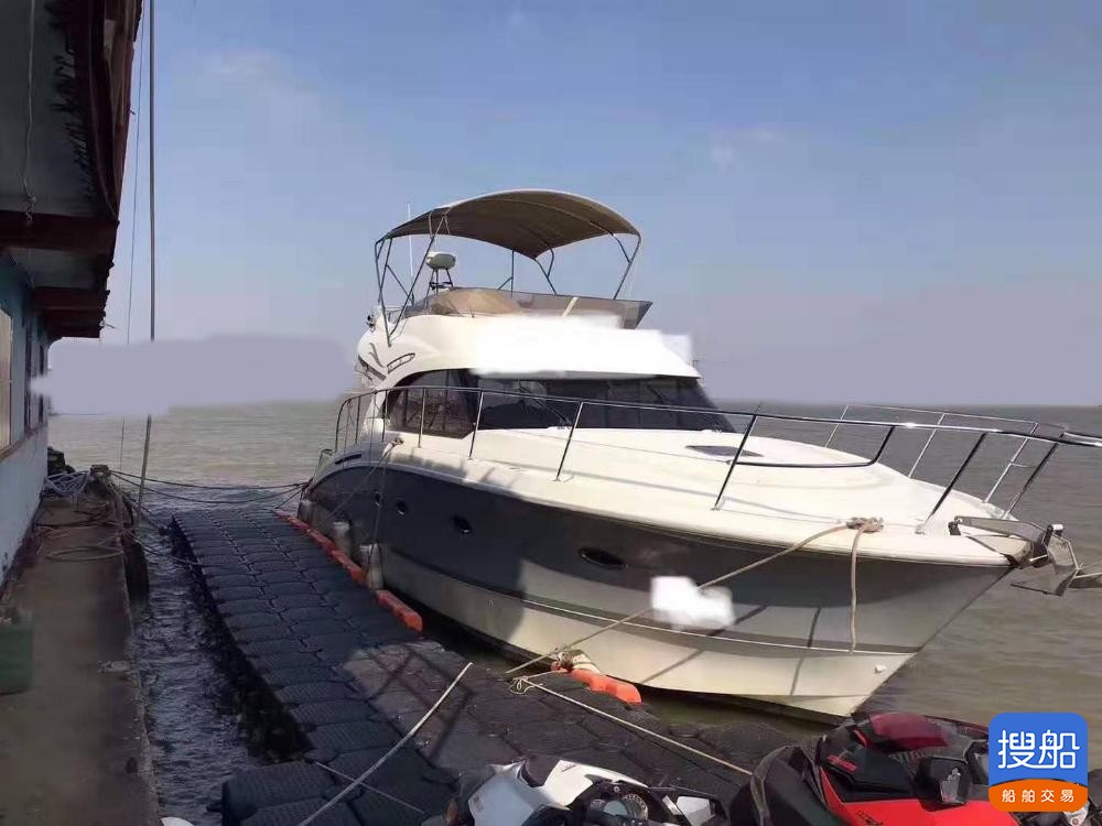 出售2013年造12.8米内河玻璃钢游艇