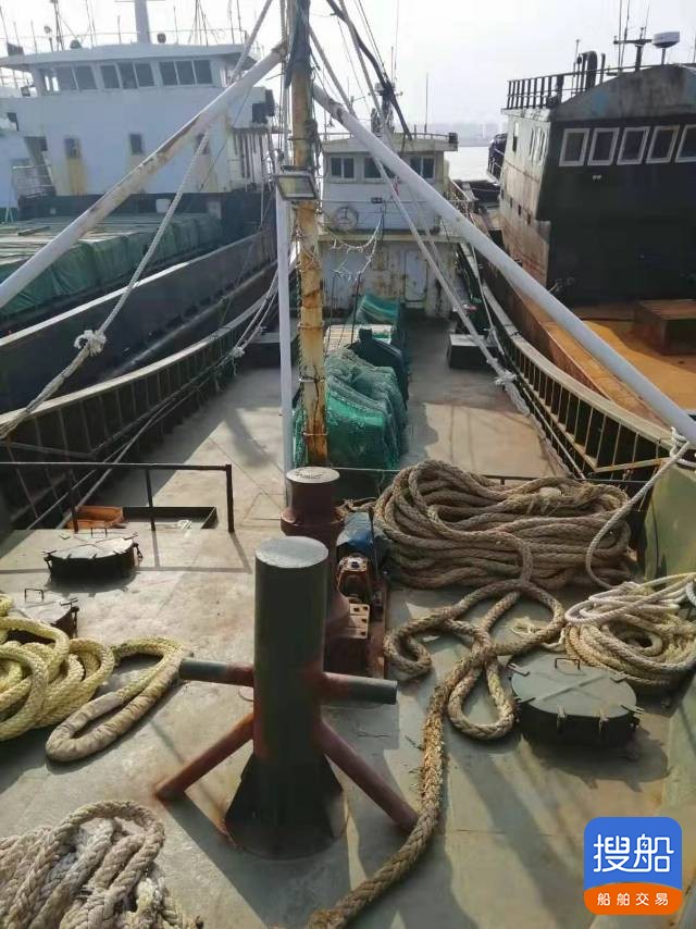 出售220吨沿海无证鱼油船