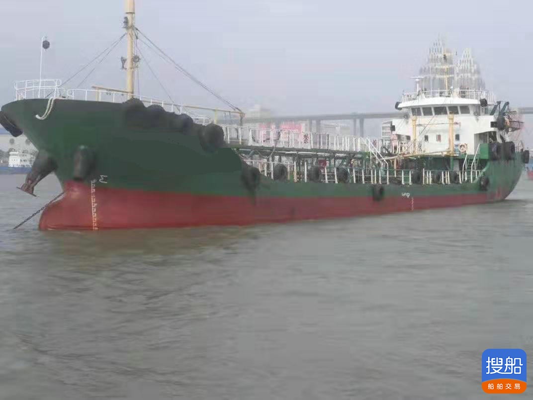 售：2011年近海827T双壳油船