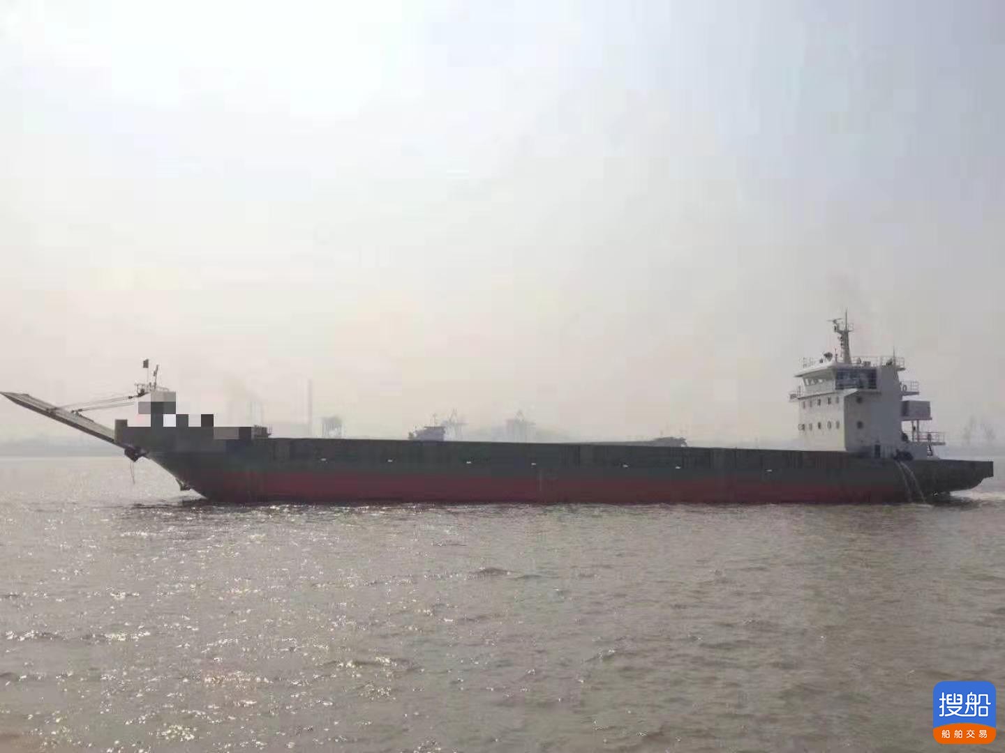 出售2015年造实载5000吨沿海甲板驳船