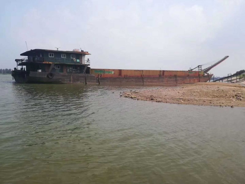 内河2000吨自卸沙船