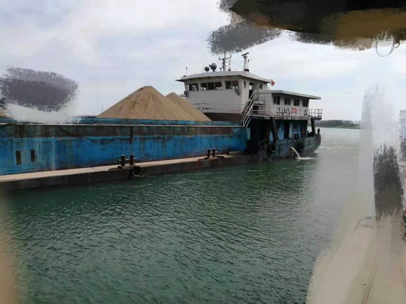出售3300吨内河自卸沙船