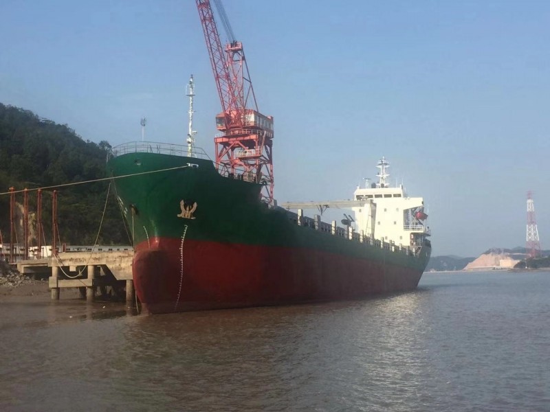 7315吨浅吃水货船