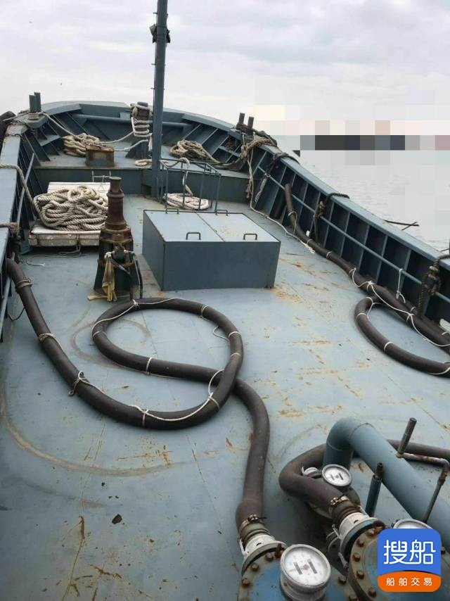 出售:150吨  无证小油船