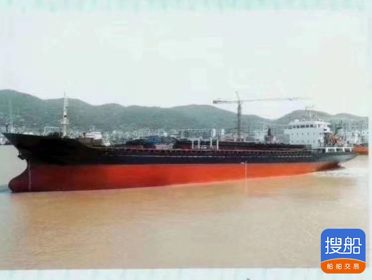 出售5000吨货船