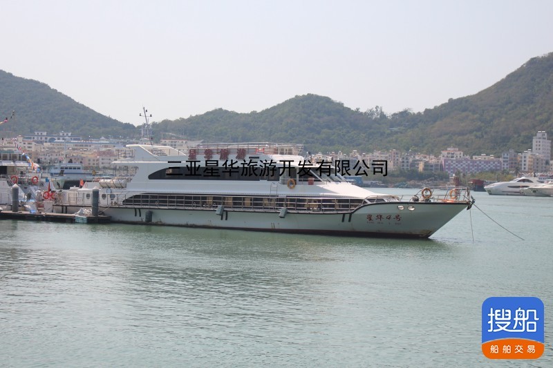 出售2013年高速客船
