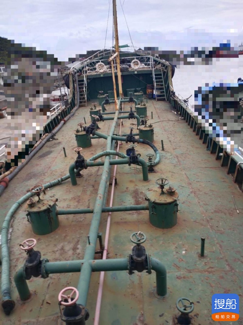 出售420吨溢油(污油)回收船