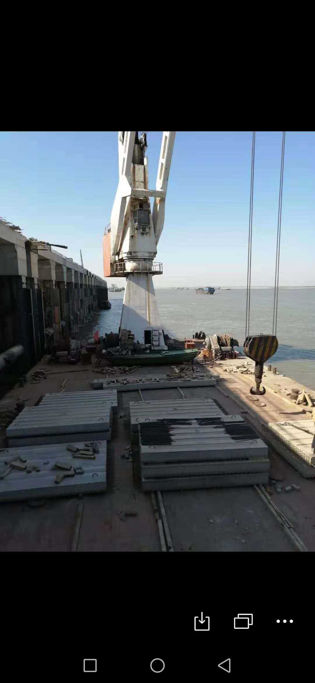 出售100吨变幅式起重浮吊船