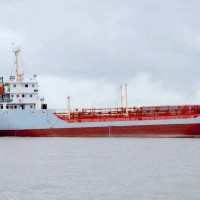 出售2010年造1400吨近海双底单壳一级油船