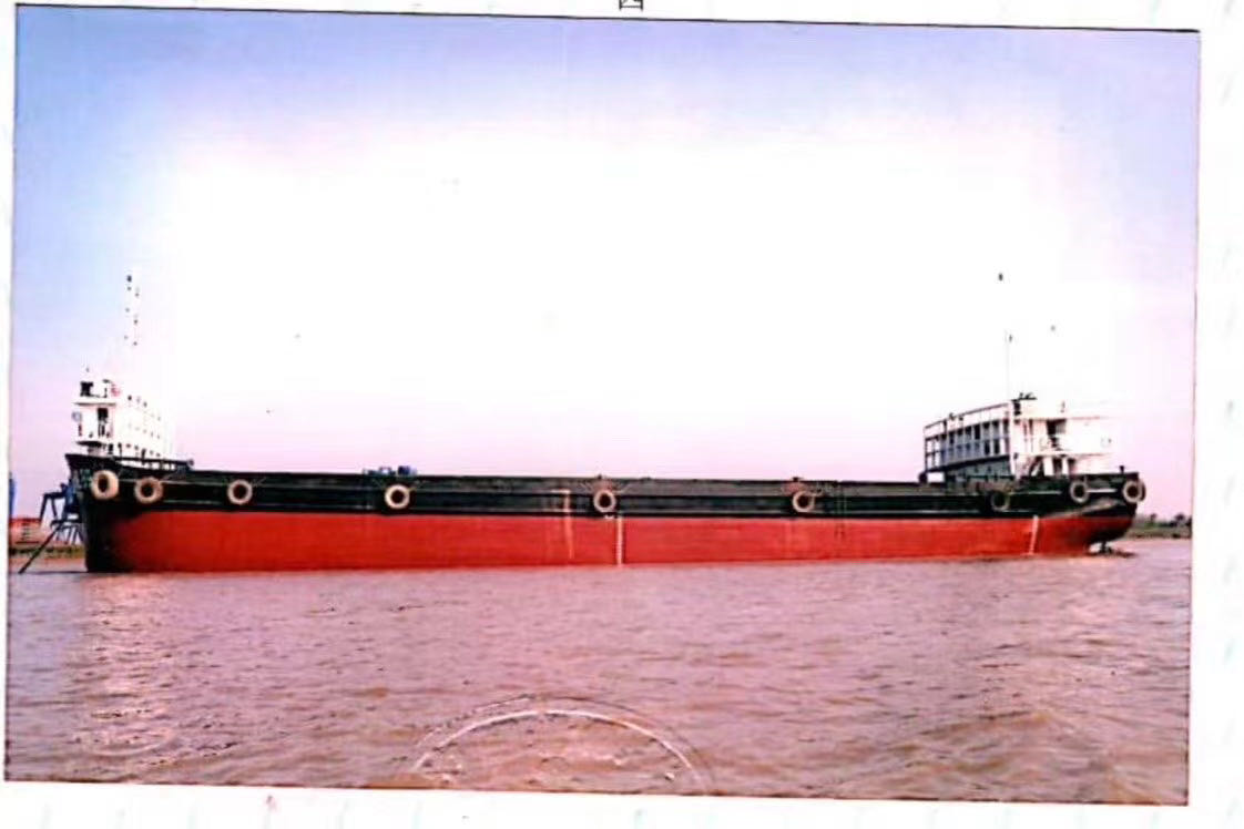 求购2500-3000吨内河货柜船
