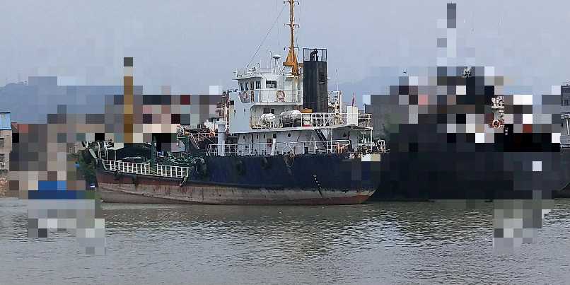 出售:750T 日本油船
