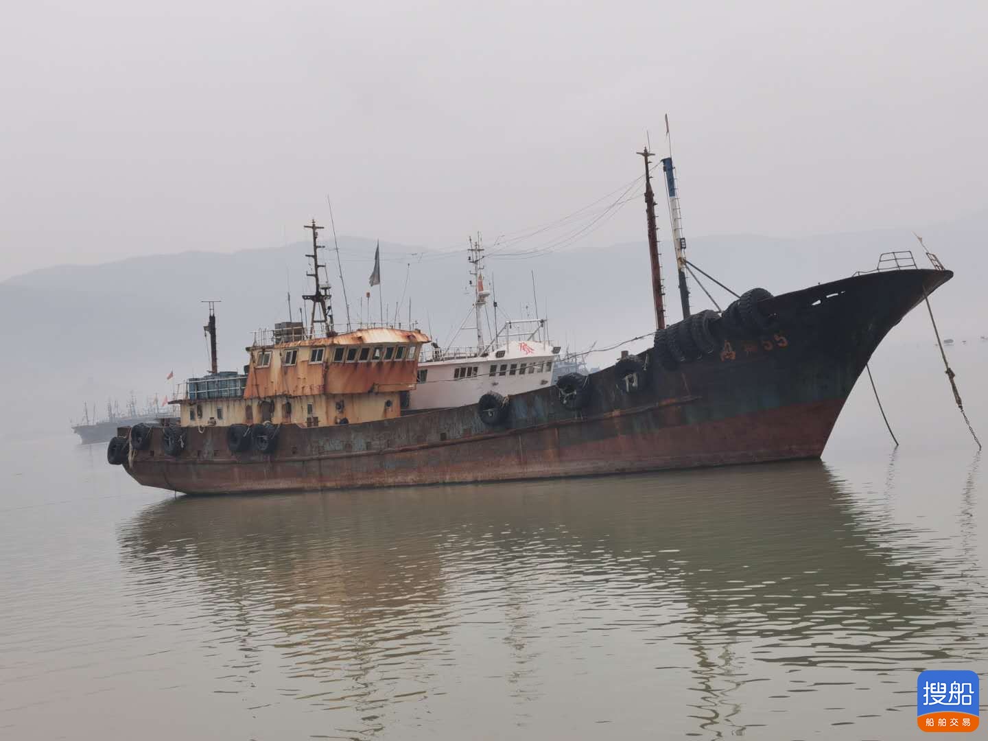出售:500吨鱼油船