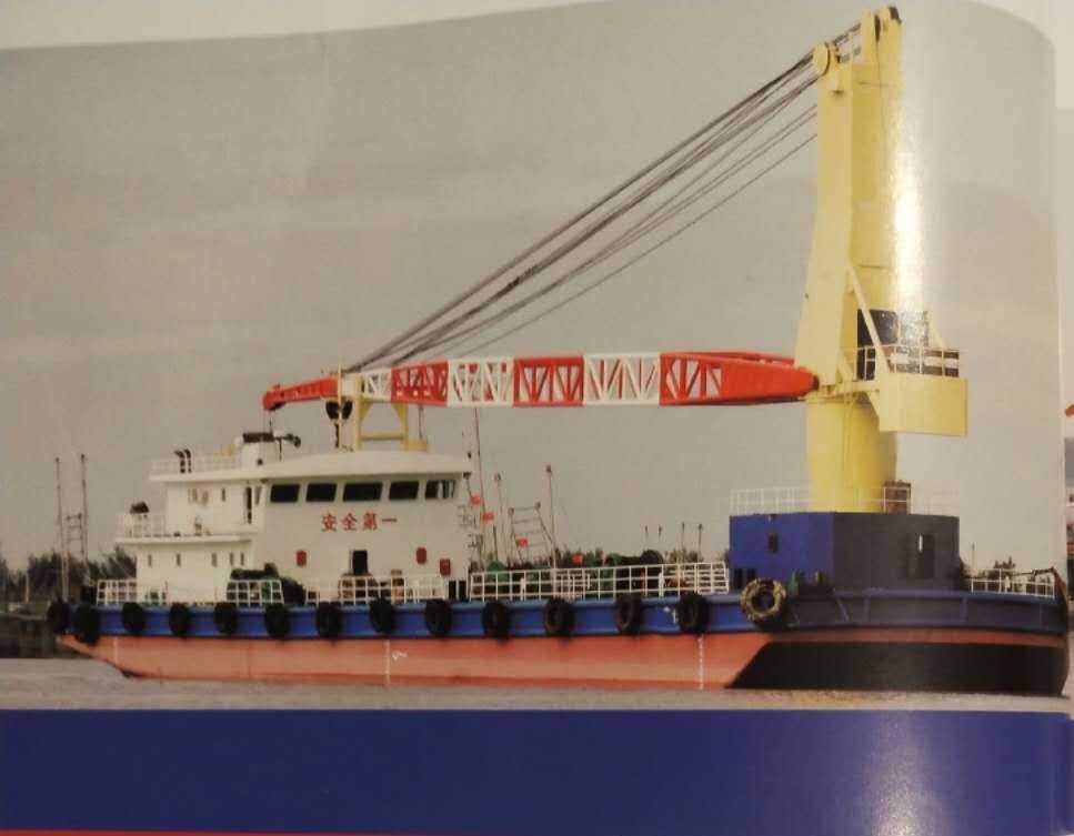 出售2010年9月80吨起重船