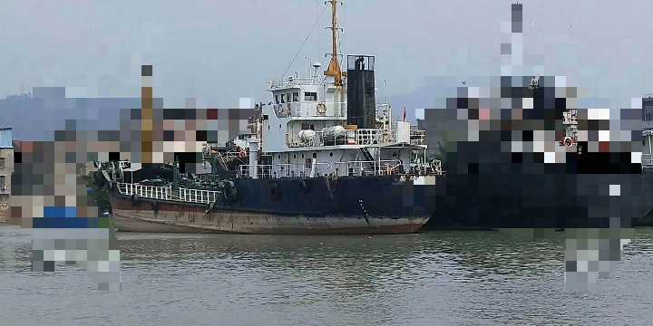 出售日本溢油船