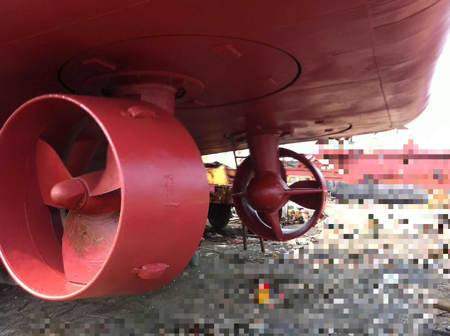 低价出售日本造全回转拖轮