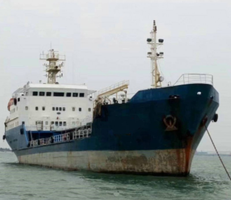 售：2006年近海2426T三级油船