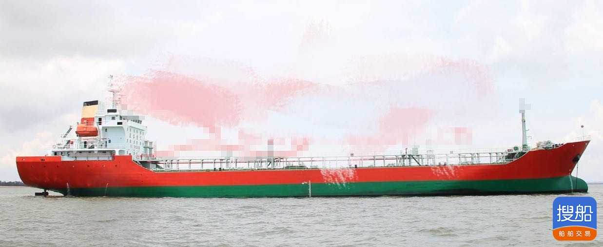 出售8000吨油船