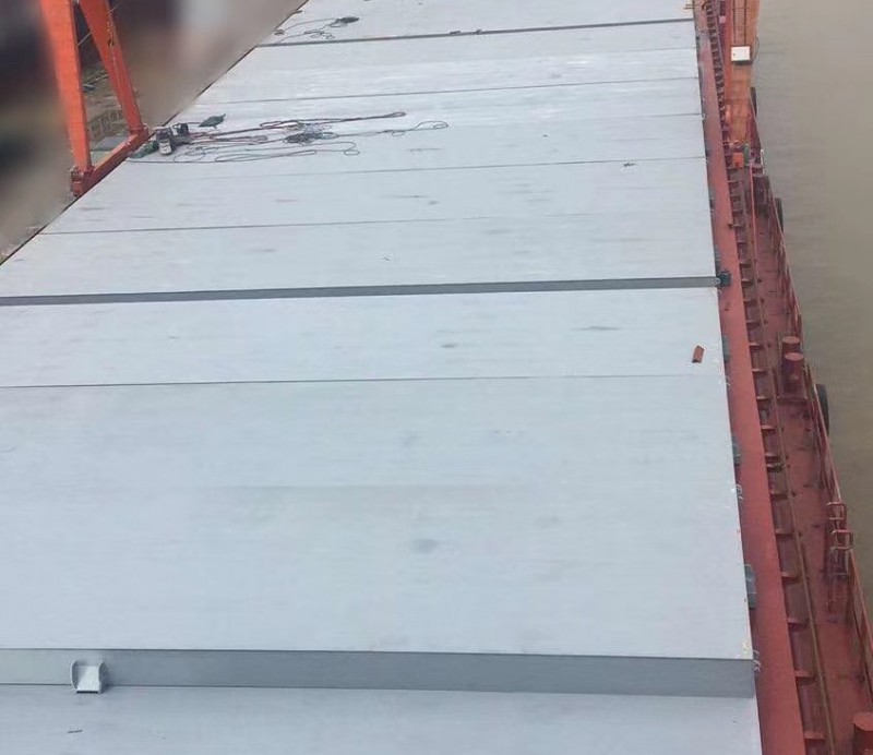 出售新建造实载6500吨自卸砂船