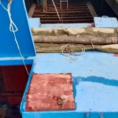 低价出售:内河干货船图1