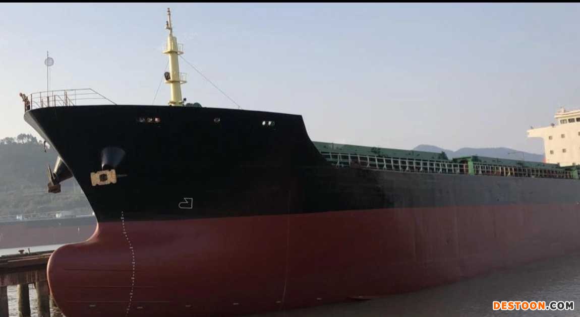 出售13600吨货船