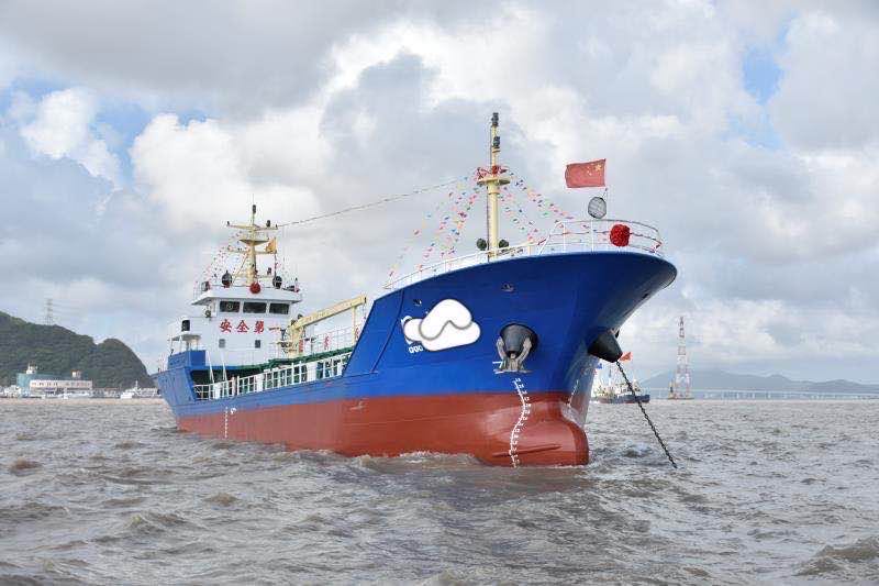 出售2018年1000吨加油船