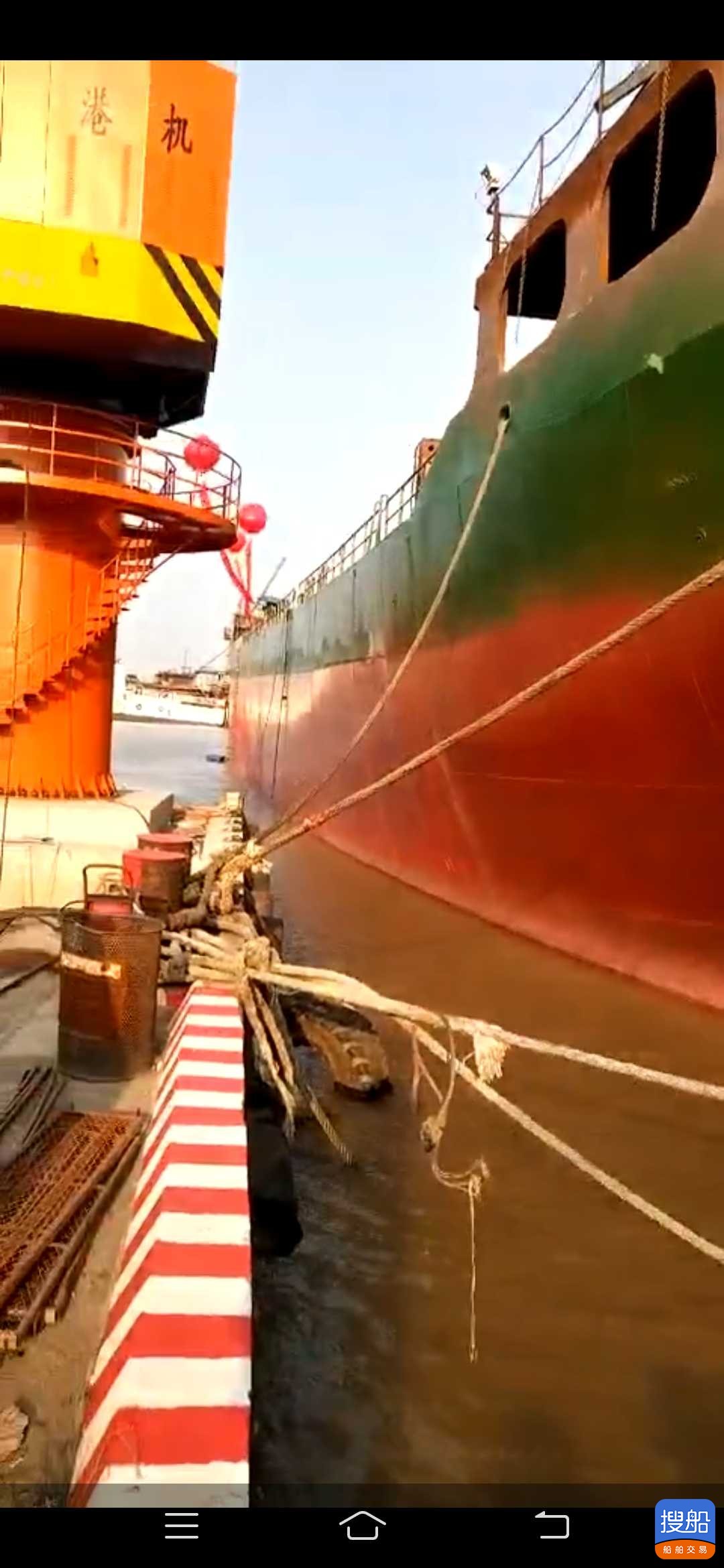 出售新造6000吨前驾驶甲板驳