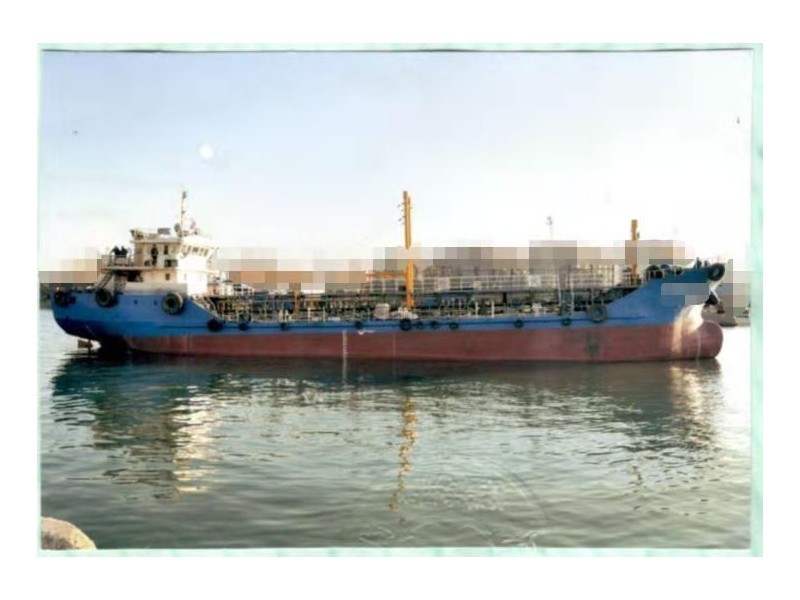 本人急需资金，低价出售2011年造913吨沿海油船