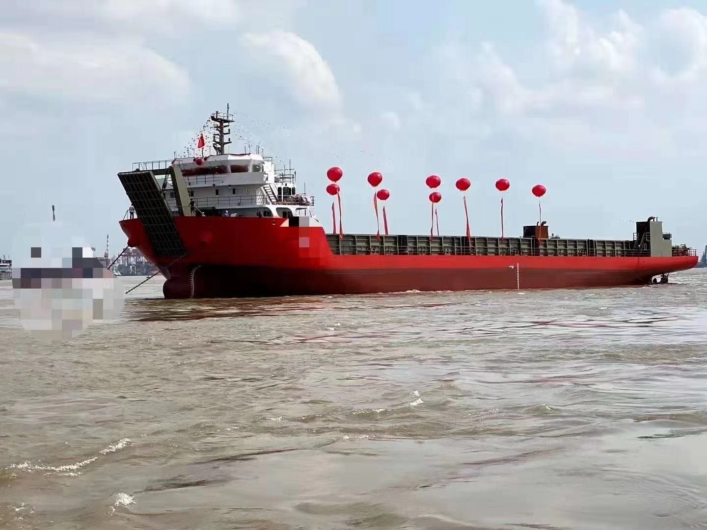 出售5200吨甲板驳船 - 图片 2