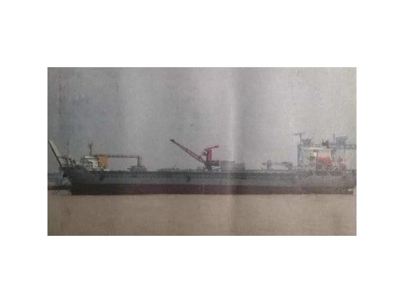 出售2016年7500吨CCS近海自航驳船