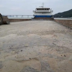 售2200吨沿海甲板驳船