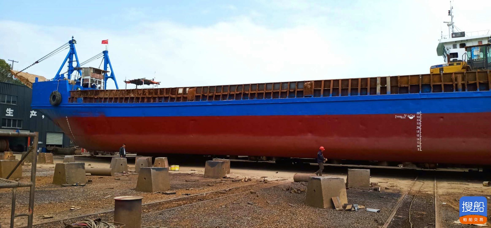 售2200吨沿海甲板驳船